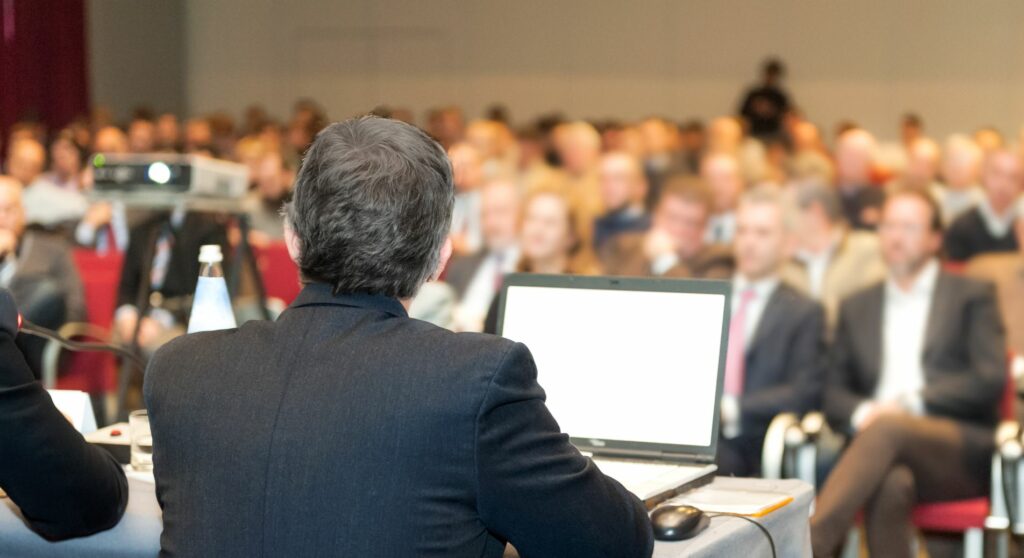 Der Bundesrat hat dem Gesetz zur Ermöglichung einer hybriden und virtuellen Mitgliederversammlung im Vereinsrecht zugestimmt. 