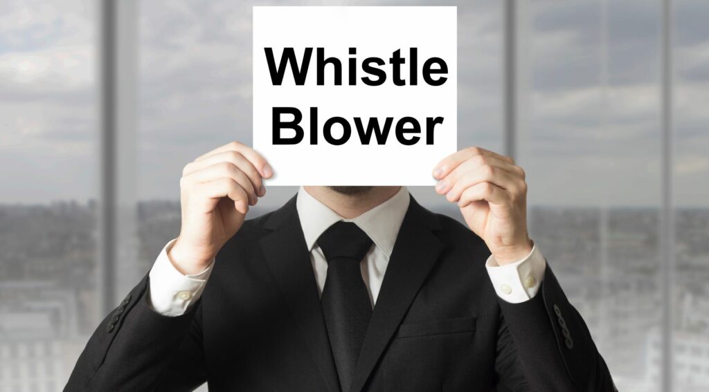 Das Hinweisgeberschutzgesetz tritt am 02.07.2023 in Kraft. Whistleblower bzw. Hinweisgeber sind nach diesem Gesetz besonders geschützt.