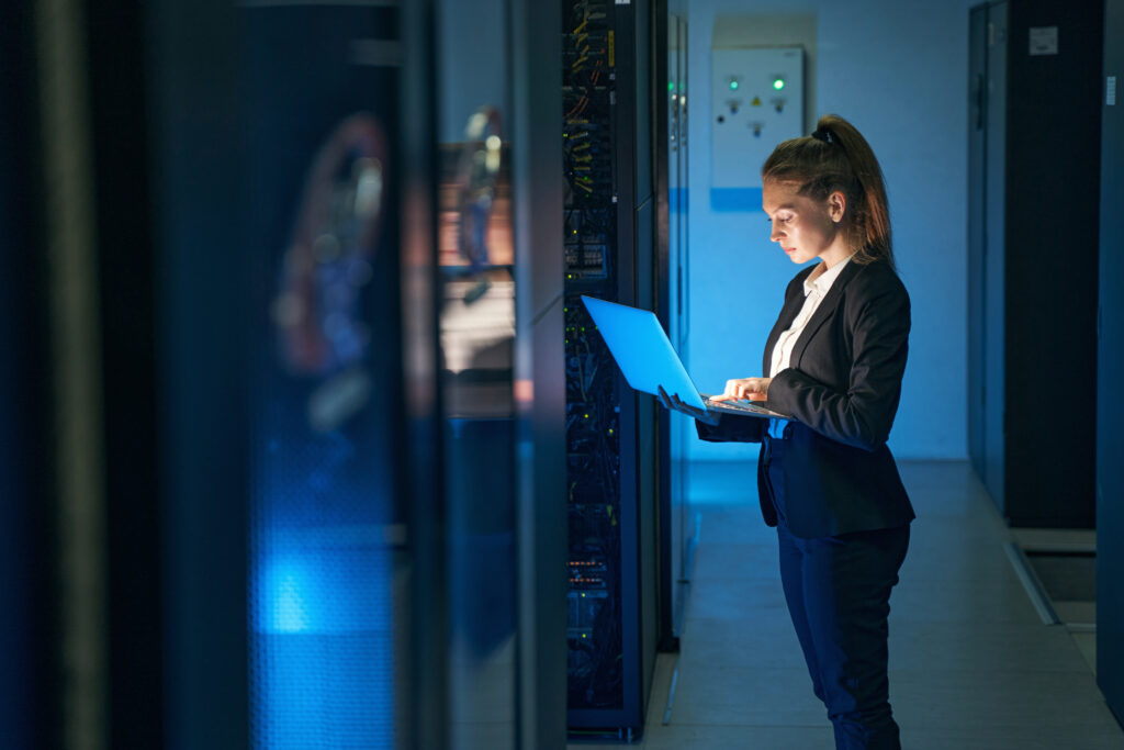Cybersicherheit: Neues Gesetz zur NIS-2-Umsetzung – besondere Haftung der Geschäftsleitung im Fokus. Was Unternehmen jetzt beachten müssen...