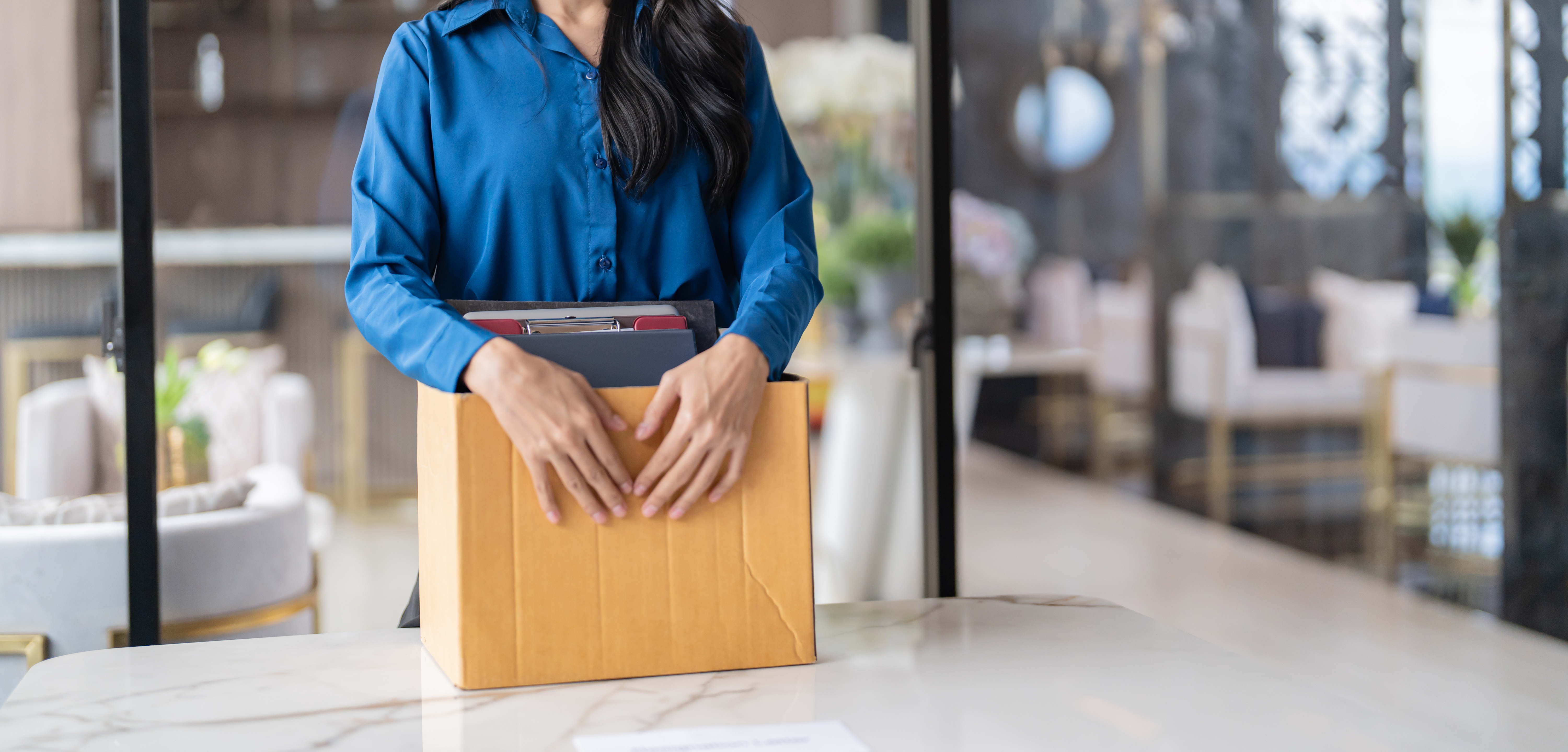 Der dritte Beitrag der neuen Beitragsreihe "Arbeitsrecht - Kompakt" verschafft Ihnen einen guten Einstieg in zentrale Rechtsfragen einer Kündigung.
